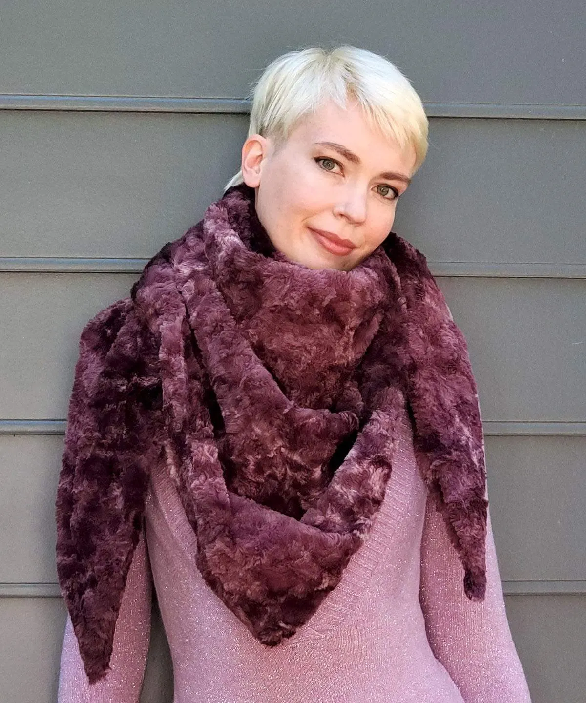 Bermuda Scarf - Luxury Faux Fur in Vintage Rose (SOLD OUT)