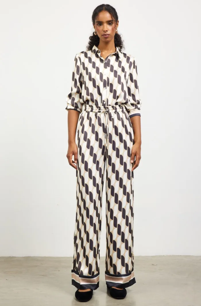 Printed Elastic Waist Pants