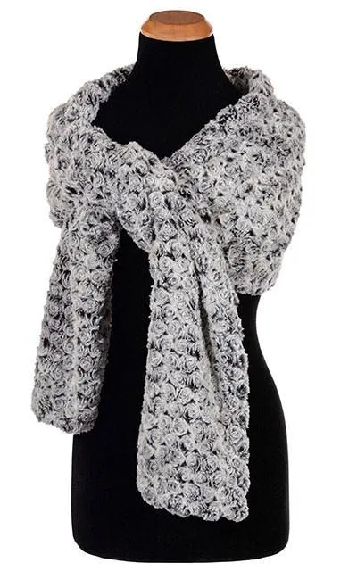 Stole - Rosebud Faux Fur